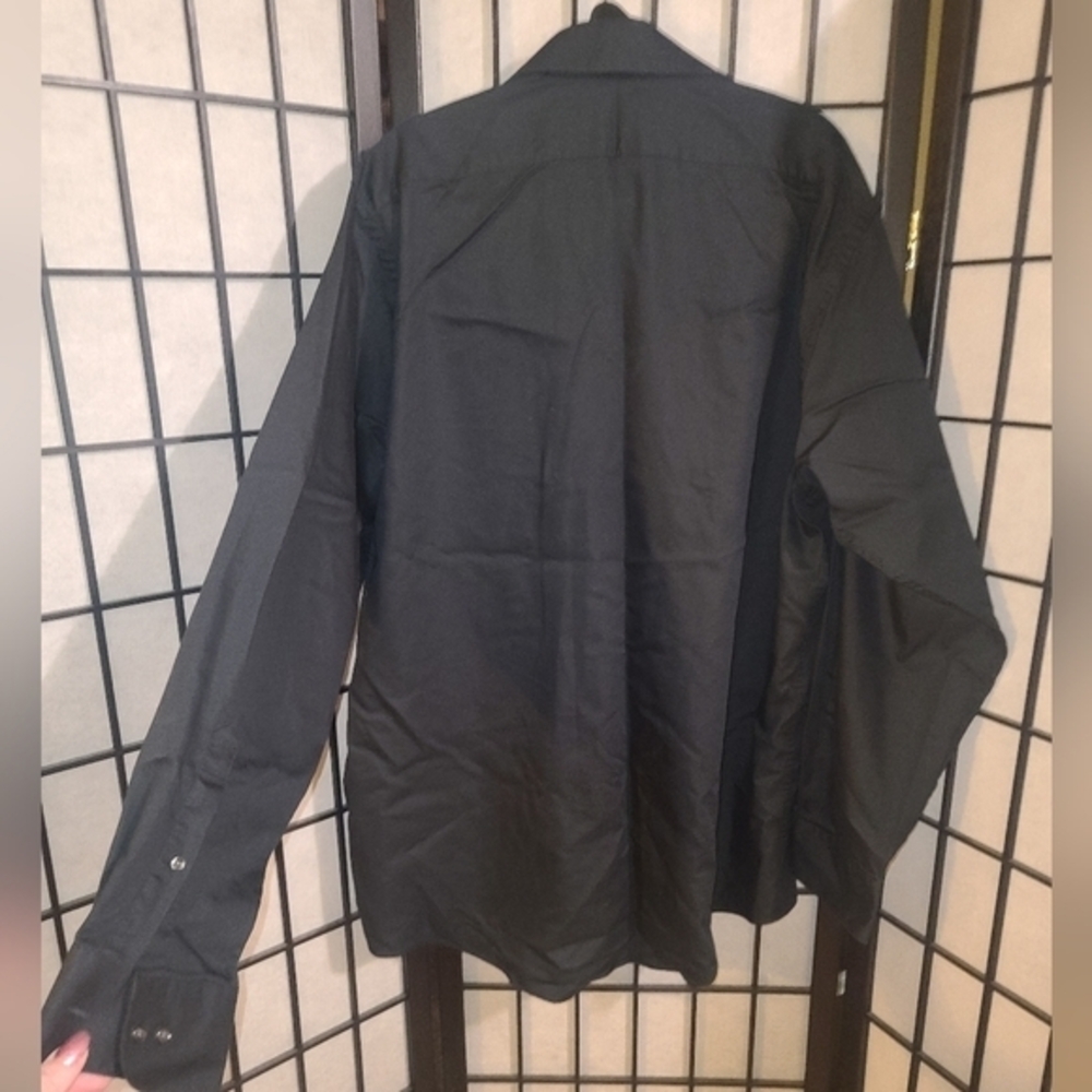 4/$20 Arrow Midnight Sateen Shirt - Picture 5 of 7